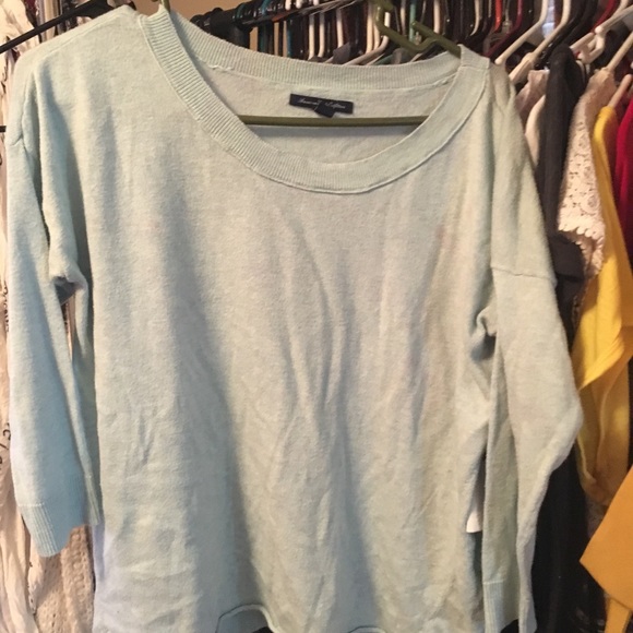 Tops - Picture 3 of 8